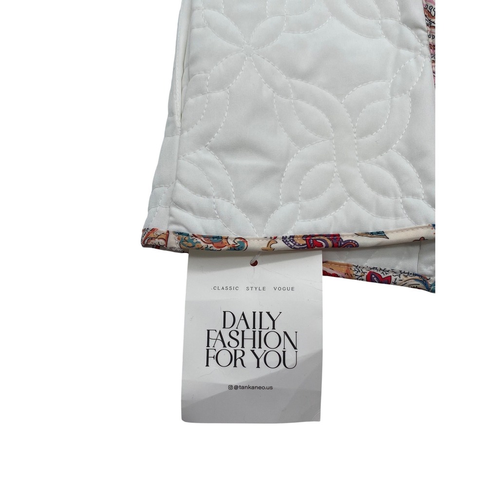 Tankaneo Womens Quilted Toggle Vest White Paisley Trim Ruffle Cap Sleeve‎ Medium - Picture 3 of 14